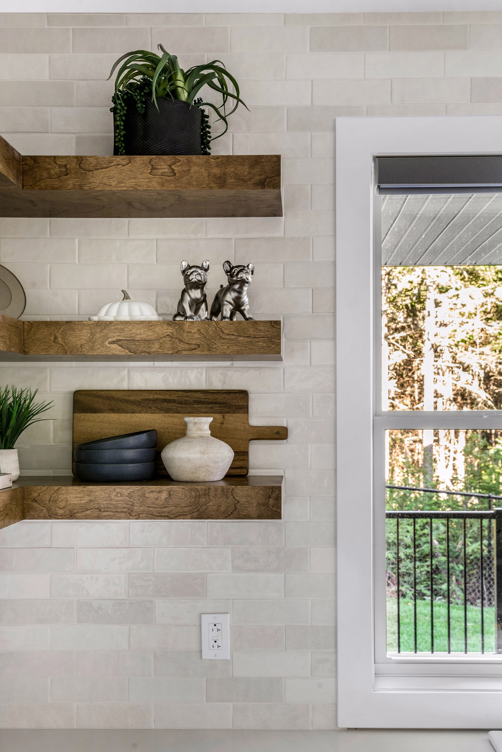 The Puffin — Open shelving and tile details